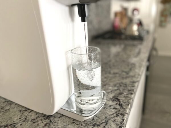 水道水を安全に飲むには浄水器を設置する